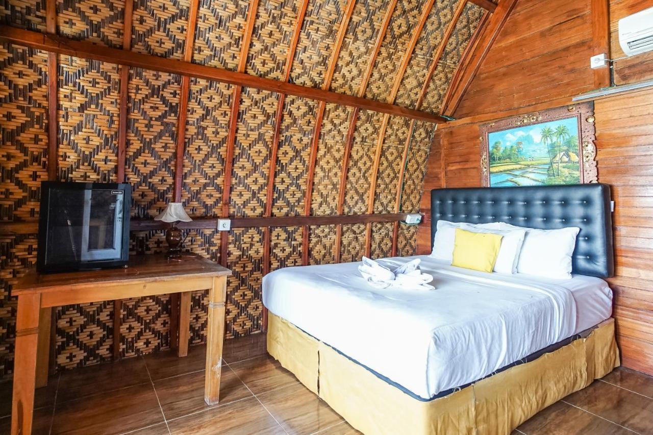 Road Beach Homestay Ped Екстериор снимка